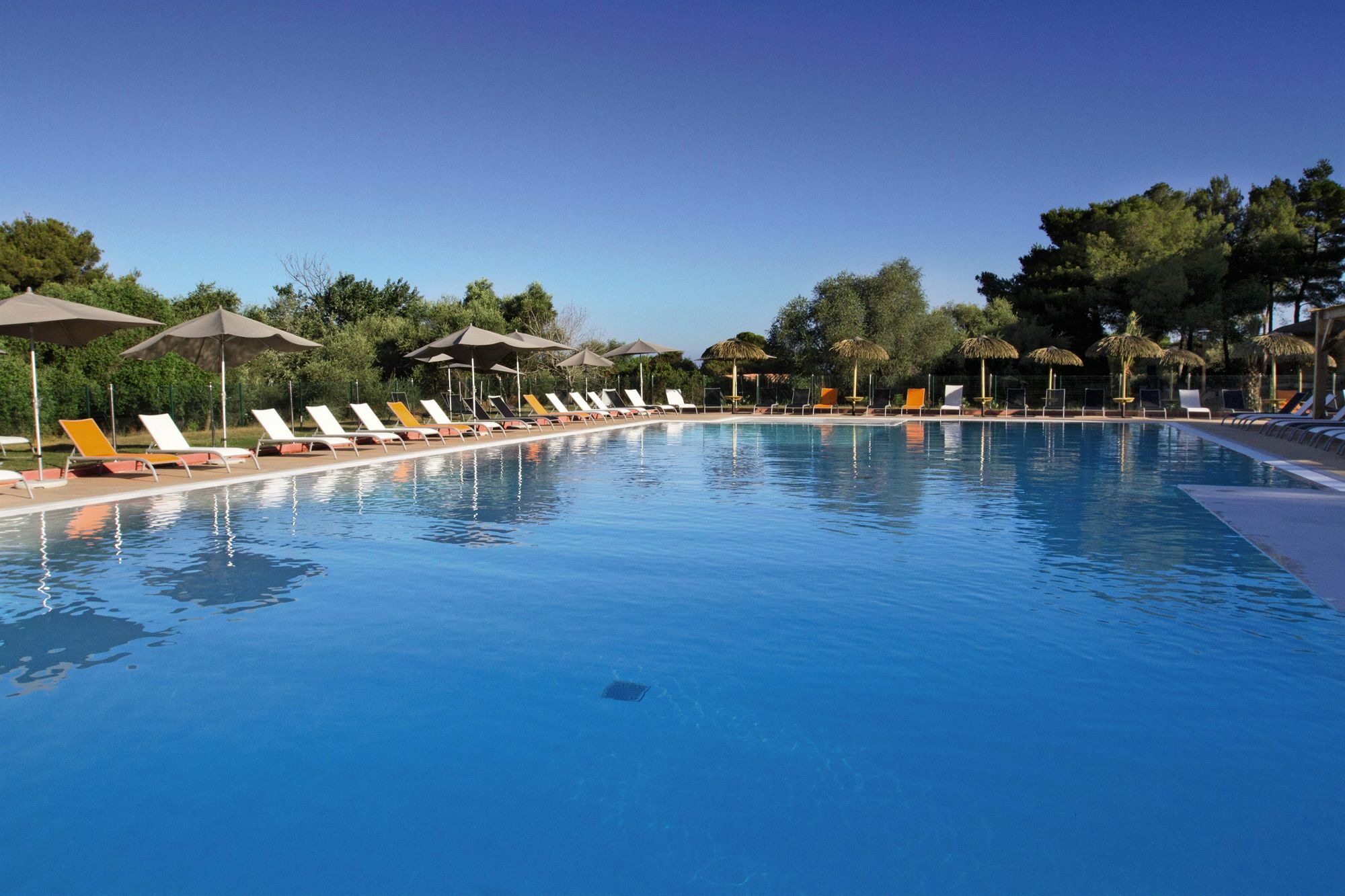 Belambra Clubs Belgodere - Golfe De Lozari Hotel Exterior foto